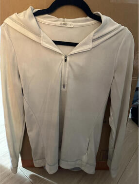 LE3NO Women's Light Beige Hooded Pullover Hoodie, Size Large